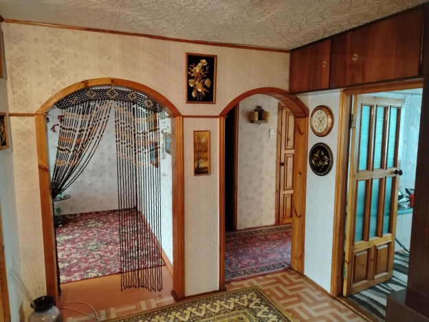 Купить трехкомнатную квартиру на улице Ильи Мухачева в Бийске. Вариант № 28049, 21, площадь -  квм, цена 5750000 рублей