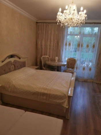 Купить квартиру в Москве. Вариант № 8042008, 8, площадь - квм, цена 23250000 рублей