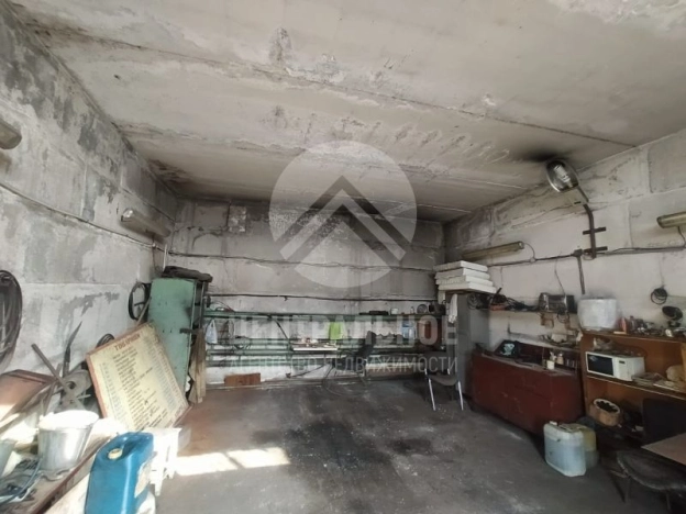 Снять коммерческую недвижимость в Новосибирске. Вариант № 1703, 3, площадь -  квм, цена 40000 рублей