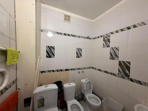 Купить квартиру на улице Комарова в Улан-Удэ. Вариант № 8799822, 8, площадь -  квм, цена 8100000 рублей