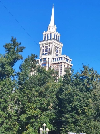 Купить квартиру в Москве. Вариант № 10086705, 16, площадь -  квм, цена 7490000 рублей