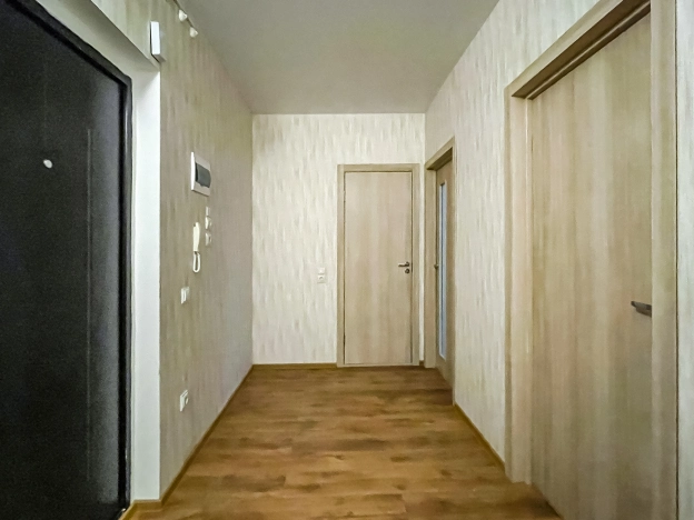 Купить однокомнатную квартиру на улице Пулковское шоссе в Санкт-Петербурге. Вариант № 7998335, 4, площадь -  квм, цена 5000000 рублей