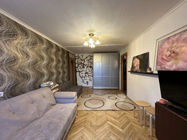 Купить трехкомнатную квартиру в Санкт-Петербурге. Вариант № 9327975, 12, площадь -  квм, цена 12900000 рублей