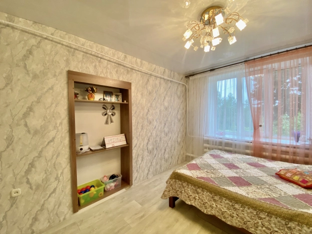 Купить трехкомнатную квартиру на улице Клочкова в Пензенской области. Вариант № 9762, 6, площадь -  квм, цена 4800000 рублей