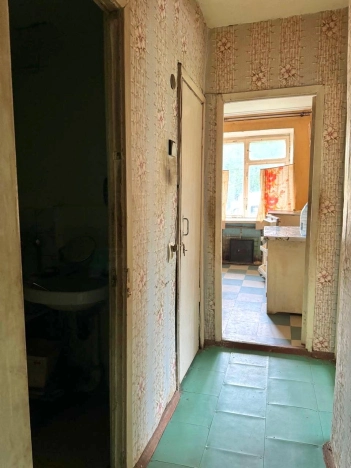 Купить двухкомнатную квартиру на улице Школьная в Калужской области. Вариант № 334811, 5, площадь -  квм, цена 1300000 рублей