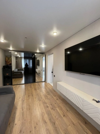 Купить квартиру в Чите. Вариант № 9307014, 2, площадь -  квм, цена 5400000 рублей