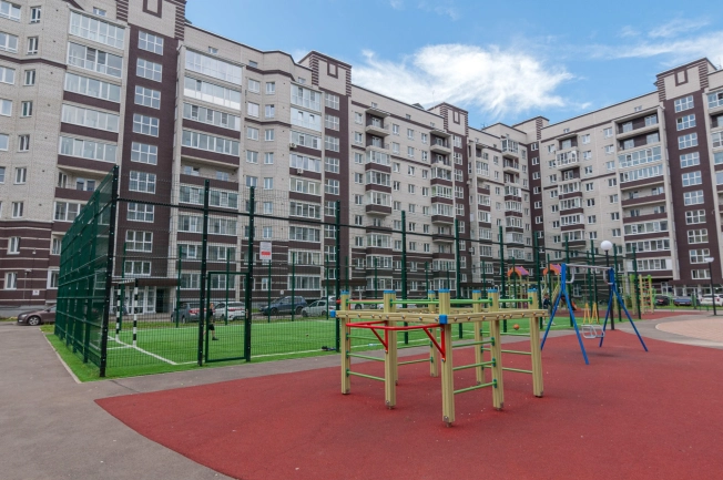 Купить однокомнатную квартиру на улице Возрождения в Вологде. Вариант № 59005, 39, площадь -  квм, цена 6360000 рублей