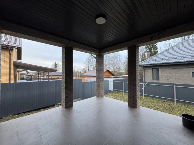 Купить дом в Москве. Вариант № 10431549, 10, площадь - квм, цена 9590000 рублей