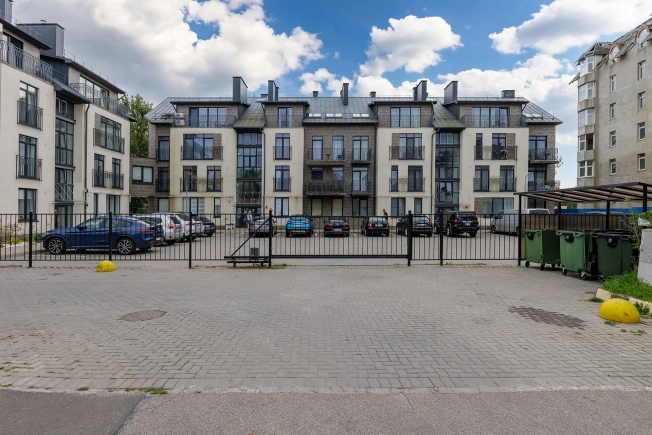 Купить квартиру в Зеленоградске. Вариант № 3129427, 33, площадь -  квм, цена 29400000 рублей