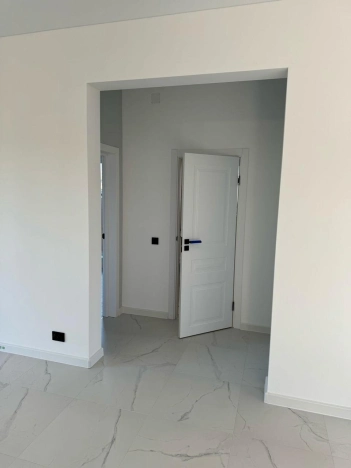 Купить дом в Санкт-Петербурге. Вариант № 41134, 3, площадь -  квм, цена 10456300 рублей