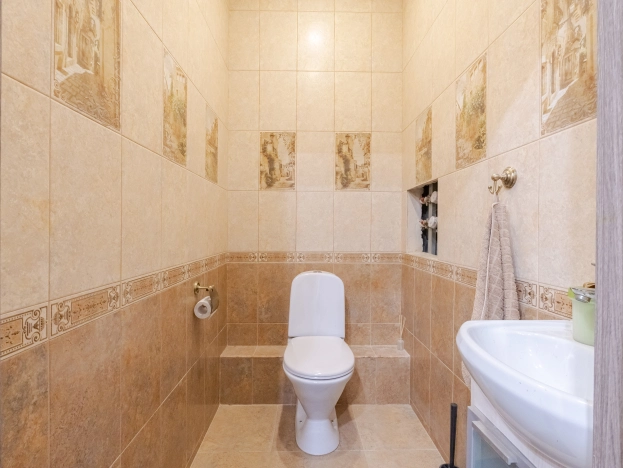 Купить трехкомнатную квартиру в Санкт-Петербурге. Вариант № 1980771, 14, площадь -  квм, цена 18900000 рублей