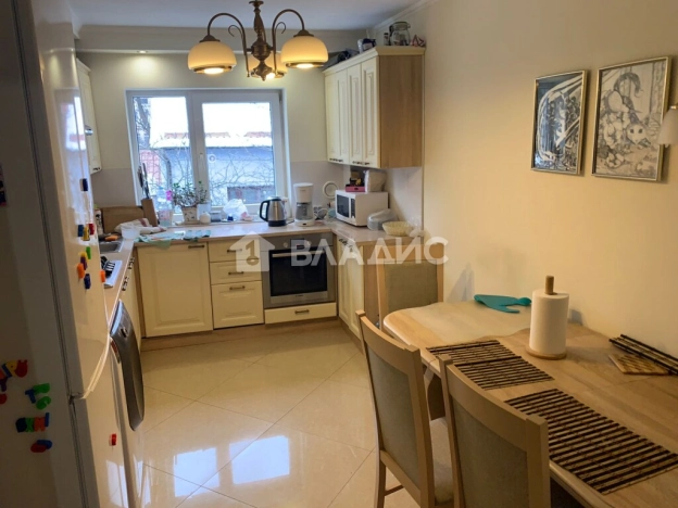 Купить коммерческую недвижимость свободного назначения в Калининграде. Вариант № 5966, 7, площадь -  квм, цена 41000000 рублей