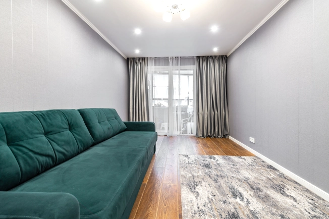 Купить трехкомнатную квартиру в Санкт-Петербурге. Вариант № 8619012, 5, площадь -  квм, цена 31700000 рублей