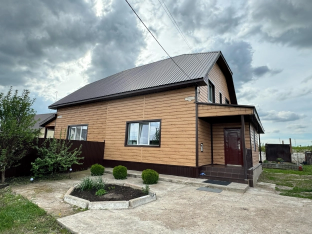 Купить дом в Микрорайоне Советский, Стерлитамак в Стерлитамаке. Вариант № 42942, 0, площадь -  квм, цена 8500000 рублей