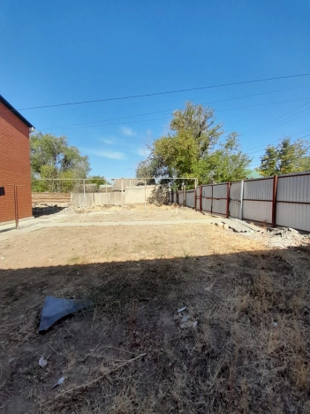 Купить дом на улице Мечникова в Элисте. Вариант № 15395, 19, площадь -  квм, цена 23500000 рублей