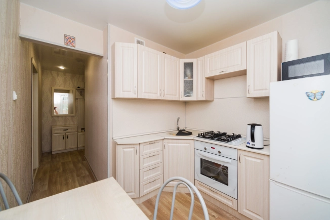 Купить трехкомнатную квартиру на улице Быстрецкая в Рязани. Вариант № 2893286, 9, площадь - квм, цена 4600000 рублей