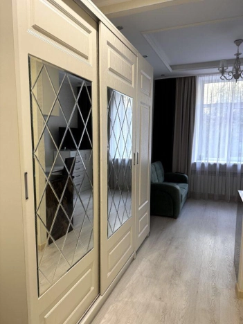 Купить квартиру в Москве. Вариант № 9975270, 4, площадь -  квм, цена 6900000 рублей