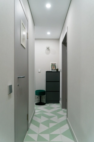 Купить квартиру в Москве. Вариант № 10245019, 32, площадь -  квм, цена 15000000 рублей