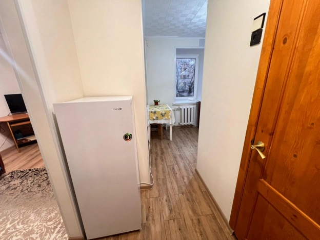 Купить однокомнатную квартиру на улице Шелепихинская набережная в Москве. Вариант № 8110029, 3, площадь -  квм, цена 3900000 рублей