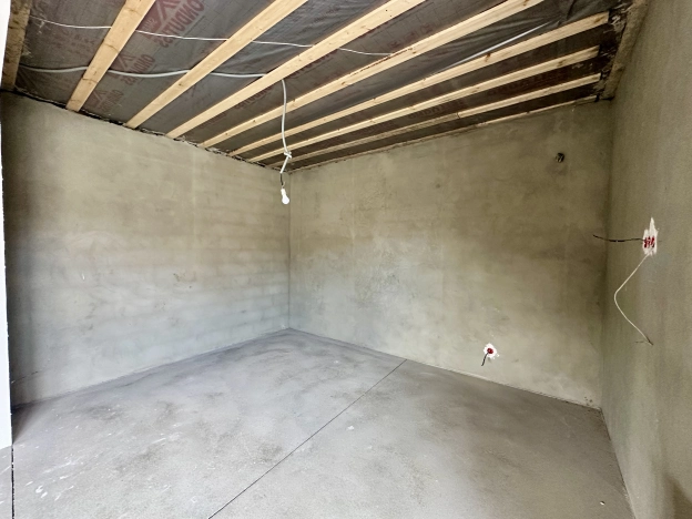 Купить дом на улице Цветочная в Краснодаре. Вариант № 34931, 14, площадь -  квм, цена 8250000 рублей