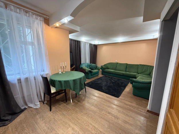 Купить трехкомнатную квартиру в Нижегородской области. Вариант № 2991526, 2, площадь -  квм, цена 19500000 рублей