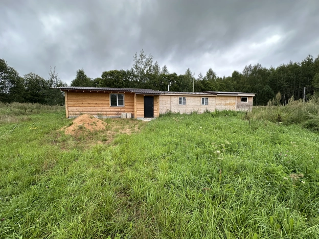 Купить дом на улице Лесная в Ярославской области. Вариант № 2596653, 10, площадь -  квм, цена 3200000 рублей