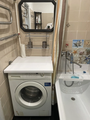 Купить однокомнатную квартиру в Сыктывкаре. Вариант № 9774422, 9, площадь -  квм, цена 4200000 рублей