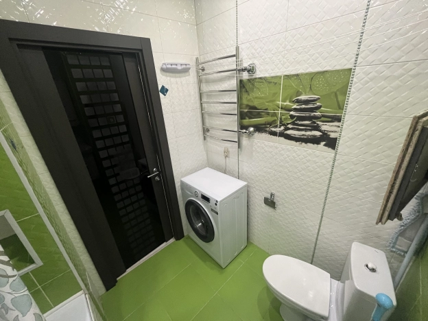 Купить однокомнатную квартиру на улице Шелепихинская набережная в Москве. Вариант № 9887251, 9, площадь -  квм, цена 7400000 рублей