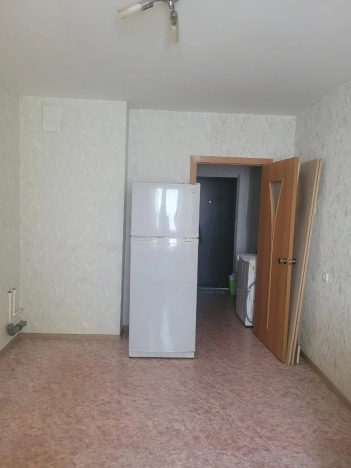 Купить квартиру на улице Петухова в Новосибирске. Вариант № 1310261, 3, площадь -  квм, цена 2350000 рублей