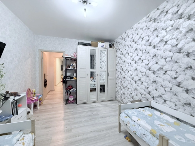 Купить двухкомнатную квартиру на улице Загорская в Волгограде. Вариант № 5499858, 4, площадь -  квм, цена 5800000 рублей