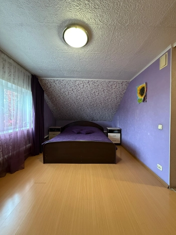 Купить дом у метро Золотая нива в Новосибирске. Вариант № 5236726, 35, площадь -  квм, цена 12100000 рублей