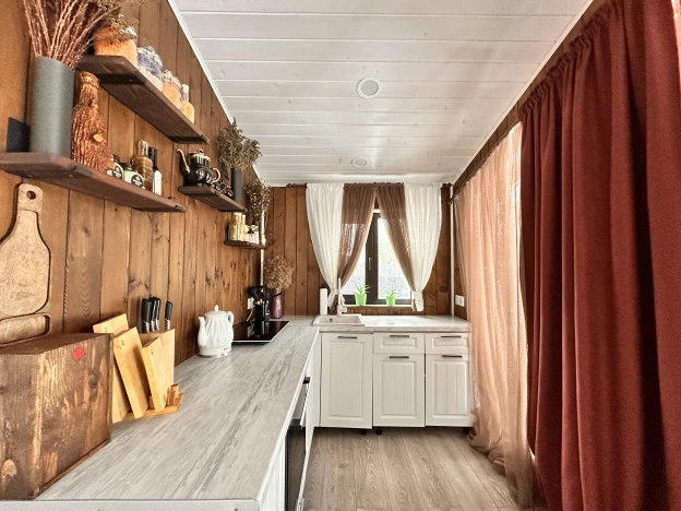 Купить дом в Санкт-Петербурге. Вариант № 9494768, 11, площадь -  квм, цена 7500000 рублей