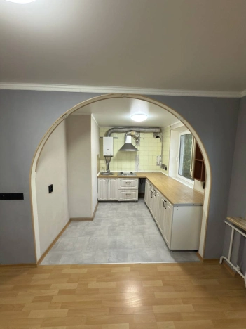 Купить трехкомнатную квартиру в районе Центральный в Калининграде. Вариант № 52135, 10, площадь -  квм, цена 6300000 рублей