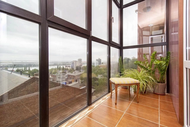 Купить двухкомнатную квартиру в районе Кировский в Ростове-на-Дону. Вариант № 27928, 14, площадь -  квм, цена 12589999 рублей