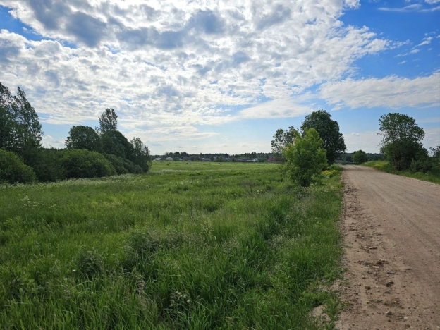Купить земельный участок в Тверской области. Вариант № 9863, 4, площадь -  квм, цена 22000000 рублей
