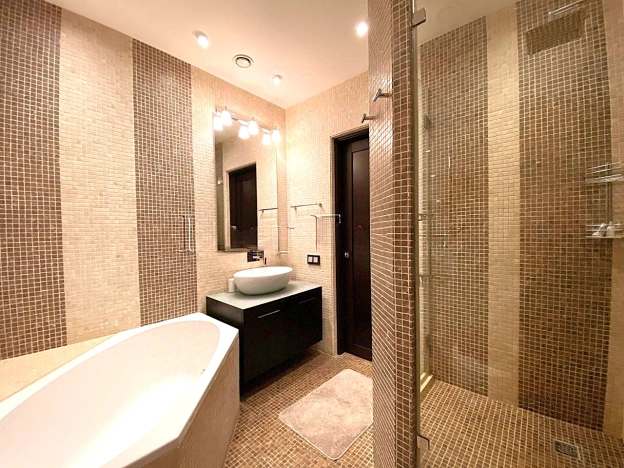 Купить квартиру в Москве. Вариант № 8005274, 10, площадь - квм, цена 137000000 рублей