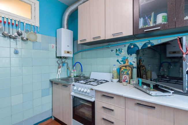 Купить квартиру в Вологодской области. Вариант № 7583070, 7, площадь -  квм, цена 1900000 рублей