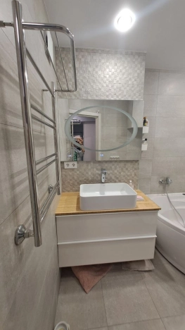 Купить трехкомнатную квартиру на улице Новороссийское шоссе в Краснодарском крае. Вариант № 6264756, 27, площадь -  квм, цена 10000000 рублей