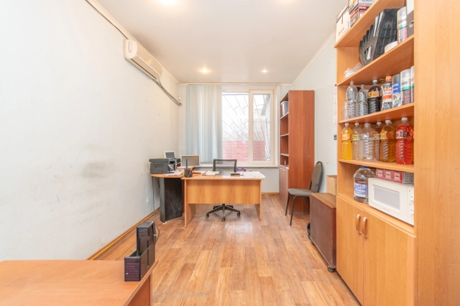 Купить коммерческую недвижимость в Магнитогорске. Вариант № 8863229, 39, площадь -  квм, цена 12500000 рублей