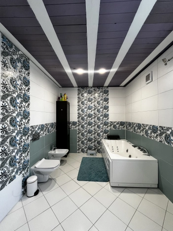 Купить дом на улице Сиреневая в Иркутской области. Вариант № 55190, 20, площадь -  квм, цена 12500000 рублей