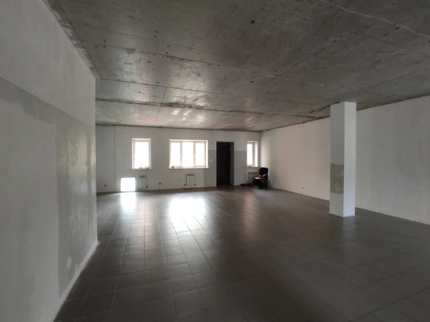 Купить коммерческую недвижимость в Омске. Вариант № 41531, 5, площадь -  квм, цена 7210000 рублей