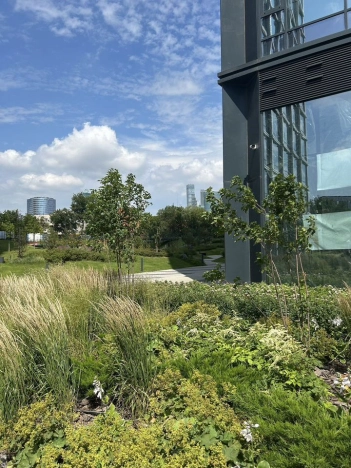 Купить квартиру в Москве. Вариант № 9321608, 35, площадь -  квм, цена 37000000 рублей