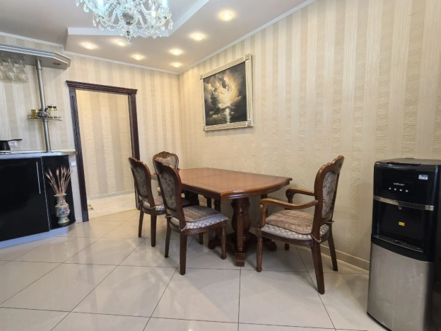 Купить двухкомнатную квартиру на улице Генерала Толстикова в Калининграде. Вариант № 231628, 14, площадь -  квм, цена 9000000 рублей