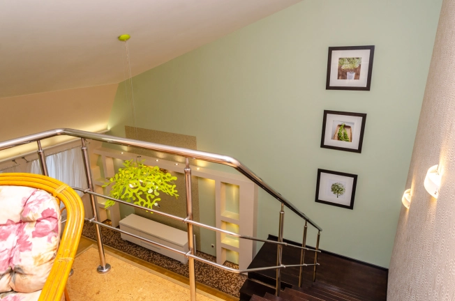 Купить четырехкомнатную квартиру в Новосибирской области. Вариант № 54718, 26, площадь -  квм, цена 16300000 рублей