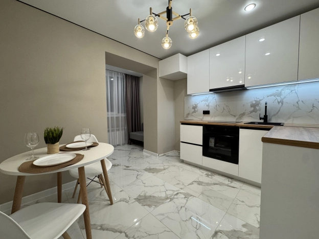 Купить однокомнатную квартиру на вторичке в Пензенской области. Вариант № 9576763, 1, площадь -  квм, цена 4800000 рублей