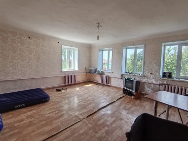 Купить дом на улице Кирова в Нижегородской области. Вариант № 1297457, 5, площадь -  квм, цена 3450000 рублей