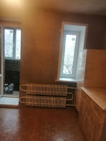 Купить однокомнатную квартиру на вторичке на улице Новгородская в Воронеже. Вариант № 10499919, 4, площадь -  квм, цена 2399999 рублей