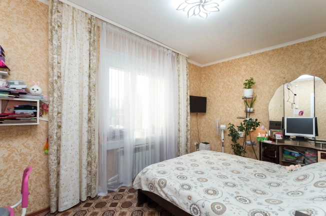 Купить дом на улице Совхозная в Тюменской области. Вариант № 9097461, 1, площадь -  квм, цена 8000000 рублей