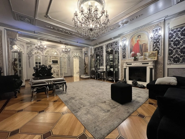 Купить квартиру на улице Ленинский проспект в Москве. Вариант № 32185, 16, площадь -  квм, цена 89500000 рублей