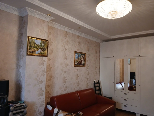 Купить двухкомнатную квартиру в Ростовской области. Вариант № 5554071, 7, площадь -  квм, цена 7799999 рублей